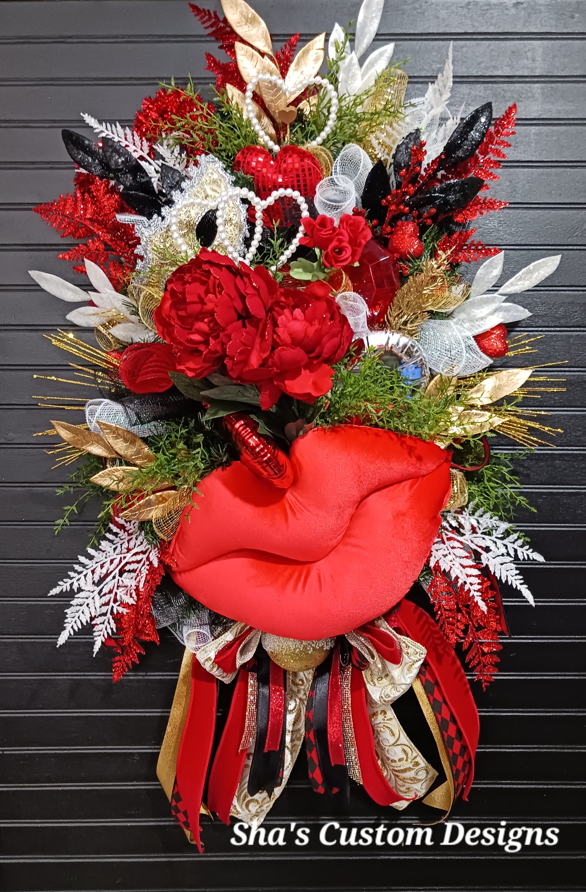 Pearl of Hearts and Roses