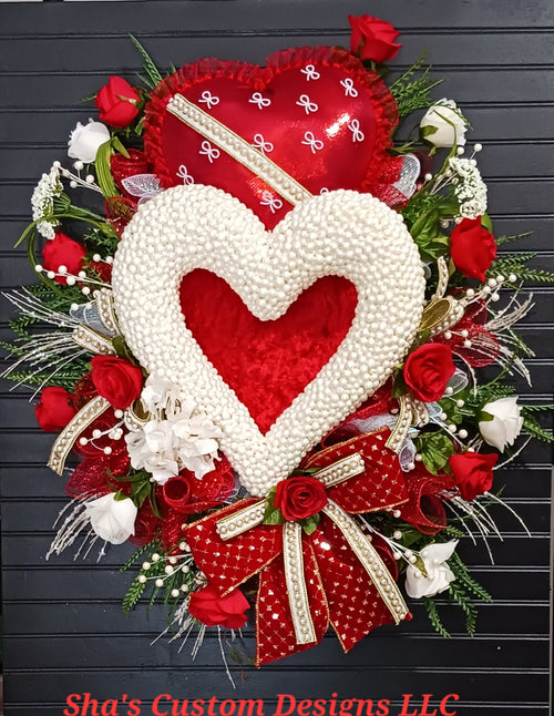 Beaded Pearl Valentines Heart Wreath